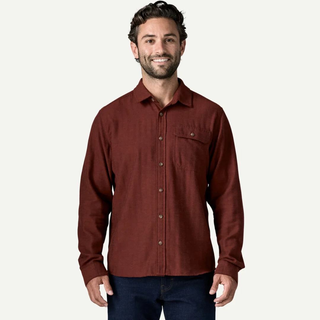 Patagonia - Men's Long-Sleeved Lightweight Fjord Flannel Shirt