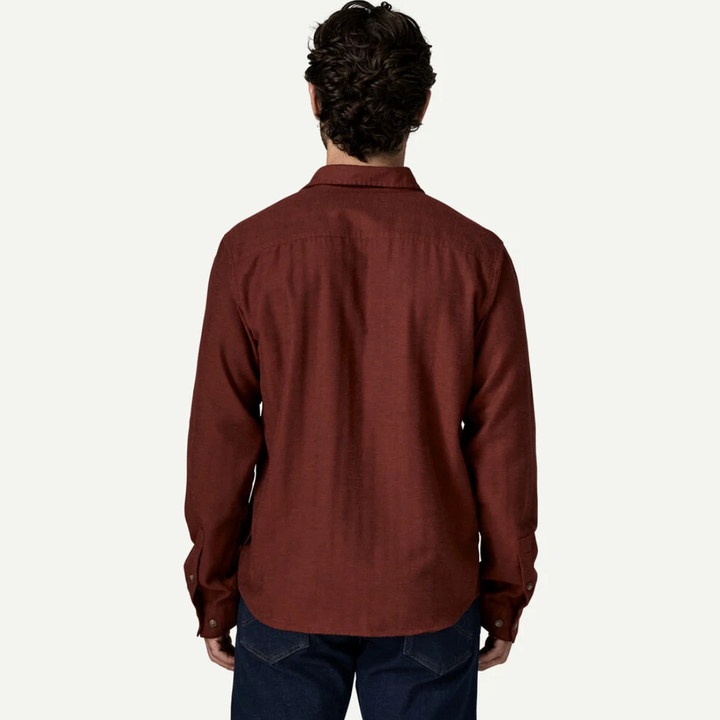 Patagonia - Men's Long-Sleeved Lightweight Fjord Flannel Shirt