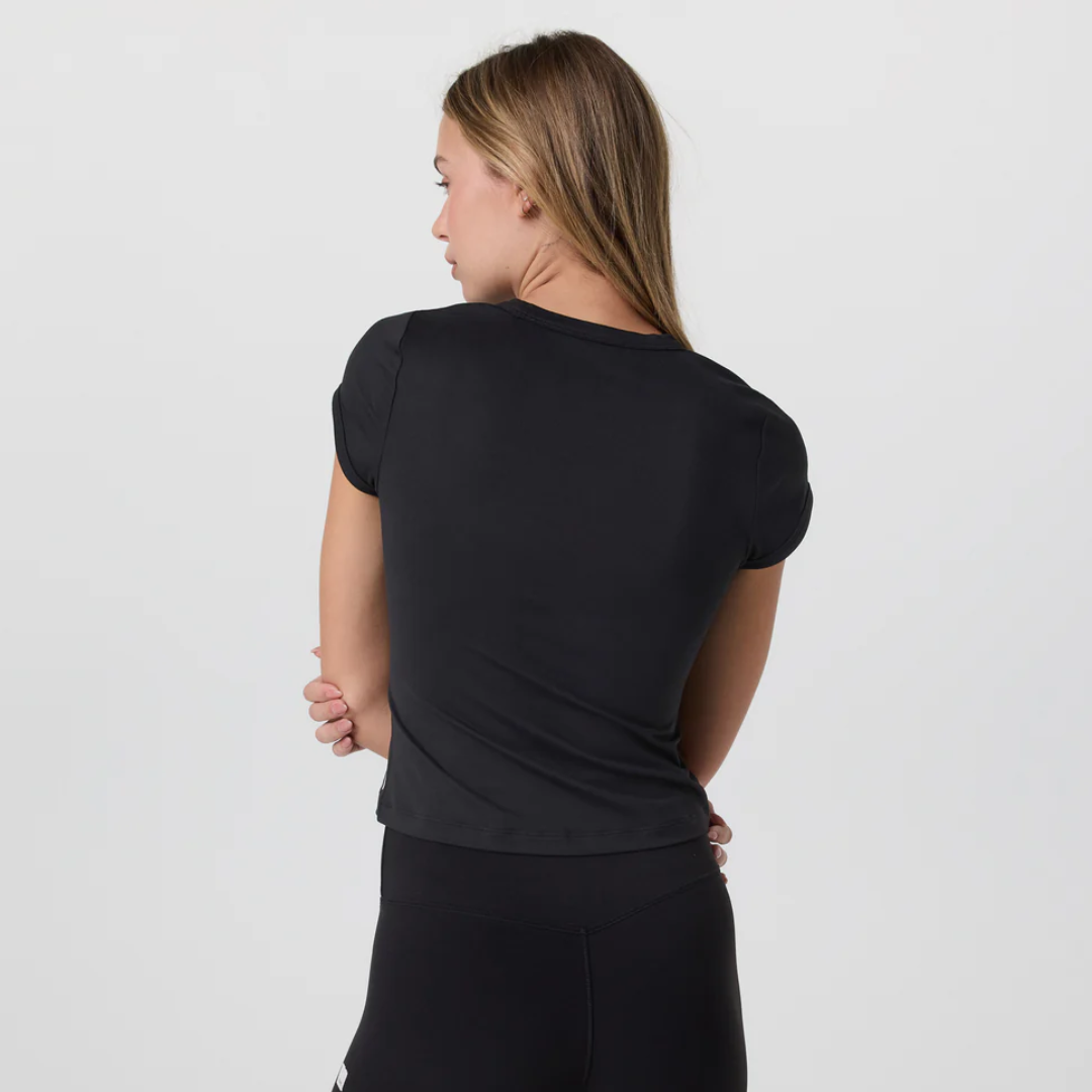 Vuori - Women -  Halo Baby Tee (Black)