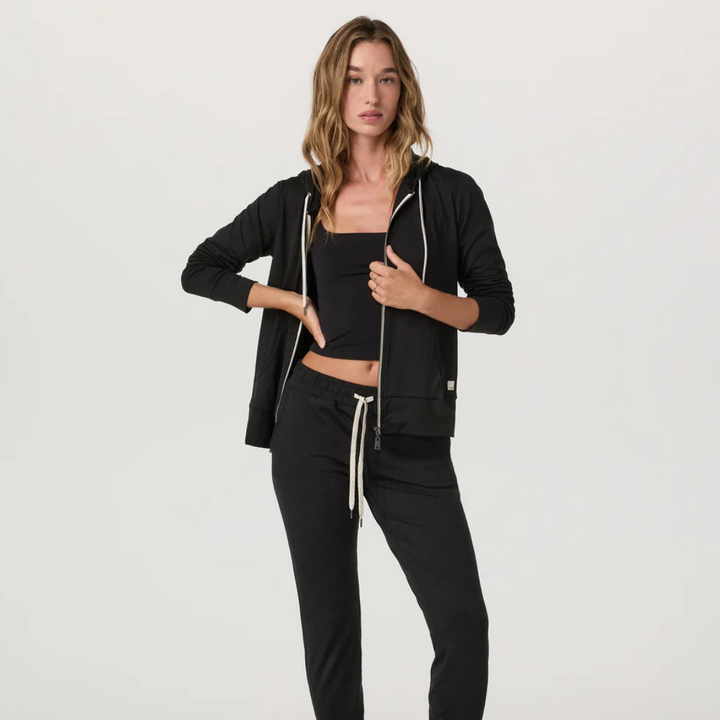 Vuori - Women - Halo Performance Hoodie 2.0 (Black)