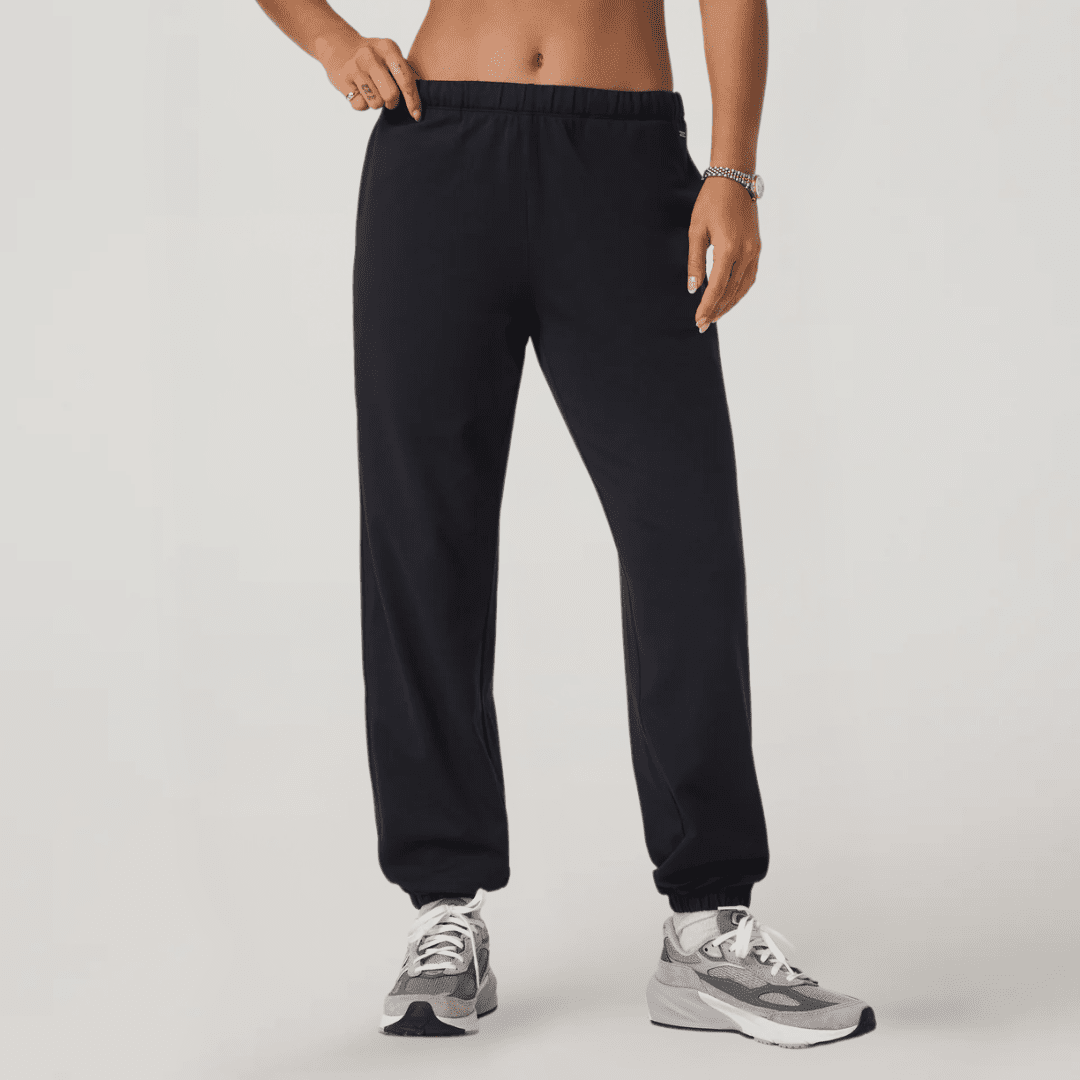 Vuori - Women - Halo Modern Sweatpant (Black)