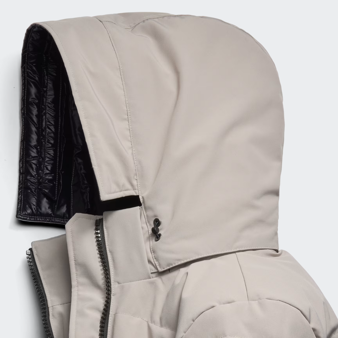 Canada Goose - Women - Chelsea Parka Black Label