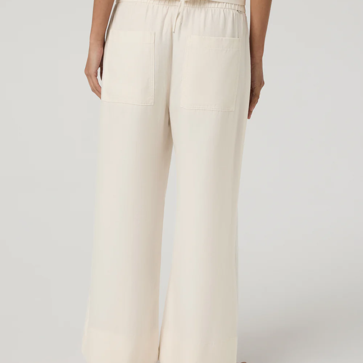 Vuori Trestles Twill Crop Wideleg Pant (Natural)