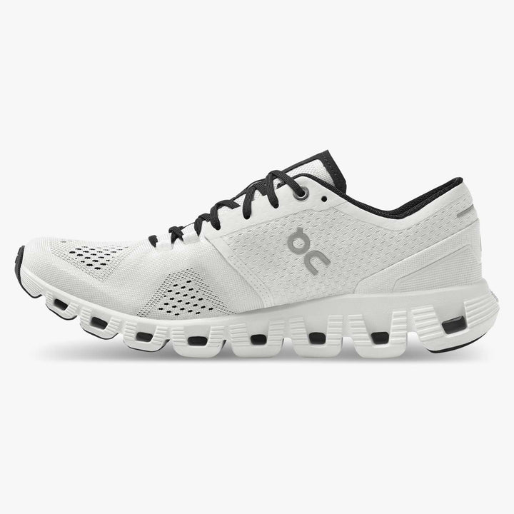 Cloud X - Women's On Running Shoes